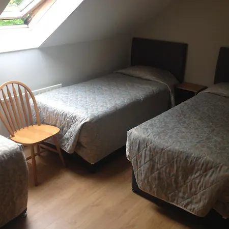 Bed and Breakfast Carragh House à Castlebar Extérieur photo